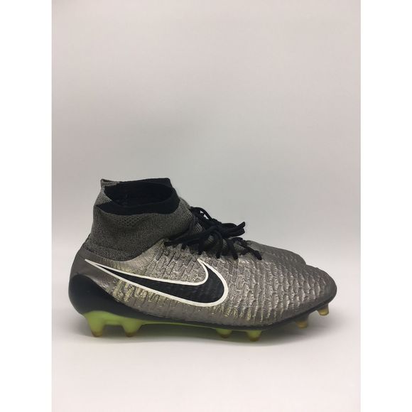 magista obra size 9.5